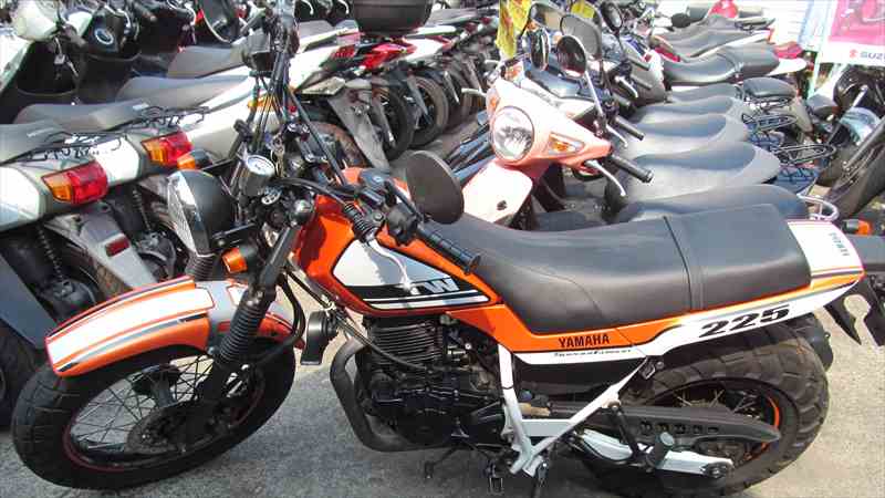 あても無いのになんとなくバイク探し