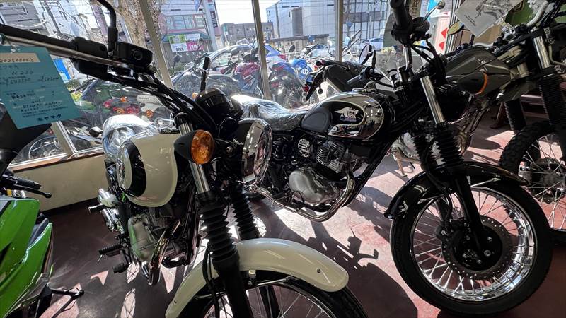新車で買える足つきのいいバイク【125cc・250cc・大型】